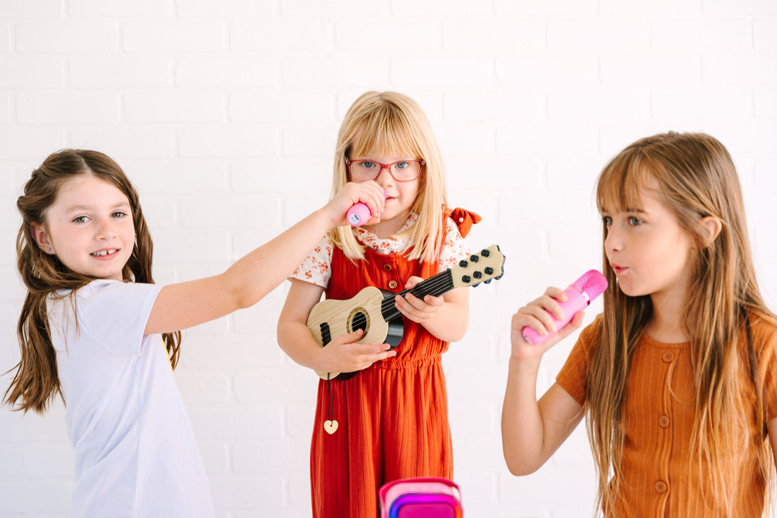 Move2Play's Ultimate Summer Karaoke Playlist