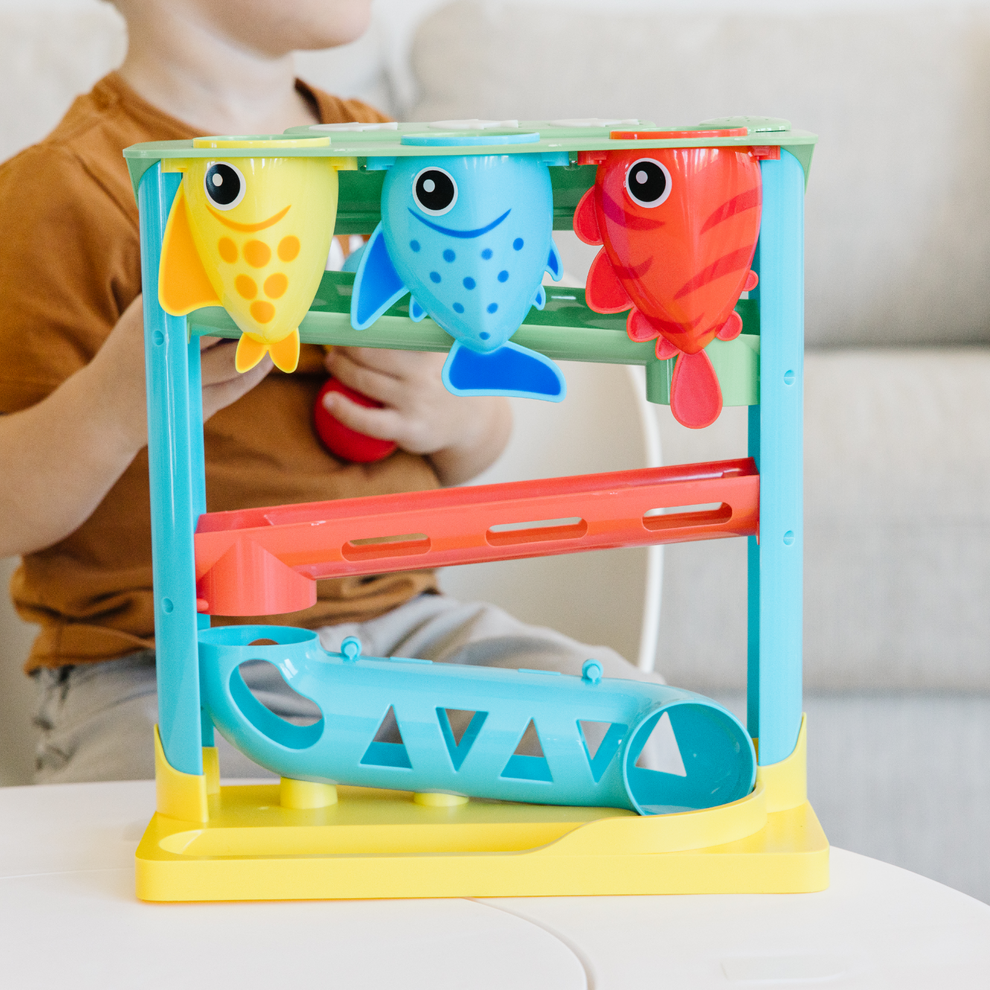 Feed The Fish – Move2Play